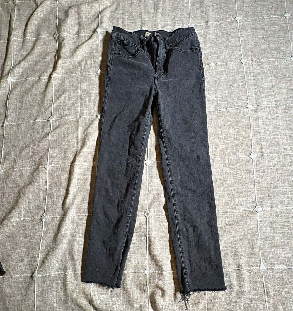 Madewell Stovepipe Juniors Skinny Slim Gray Medium Wash Raw Hem Jeans Size 26